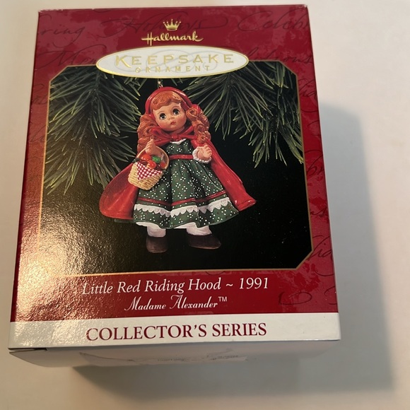 Hallmark Keepsake Ornaments Madame Alexander - Picture 9 of 10
